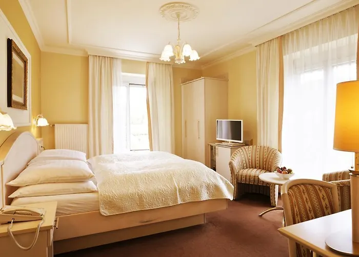 فندق Stenitzer 4*